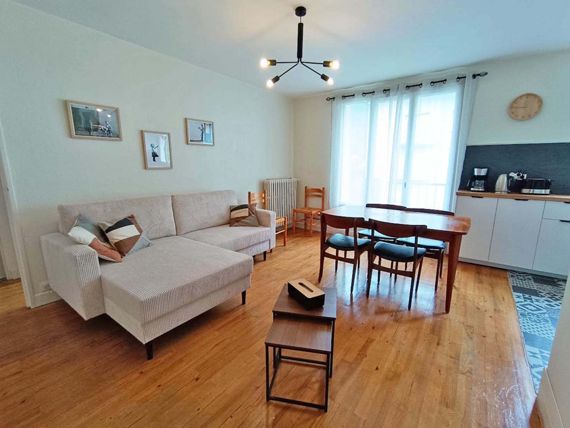 L'Appart Du Maupas, T3, Wifi, Parking Bagneres-de-Luchon Exterior photo