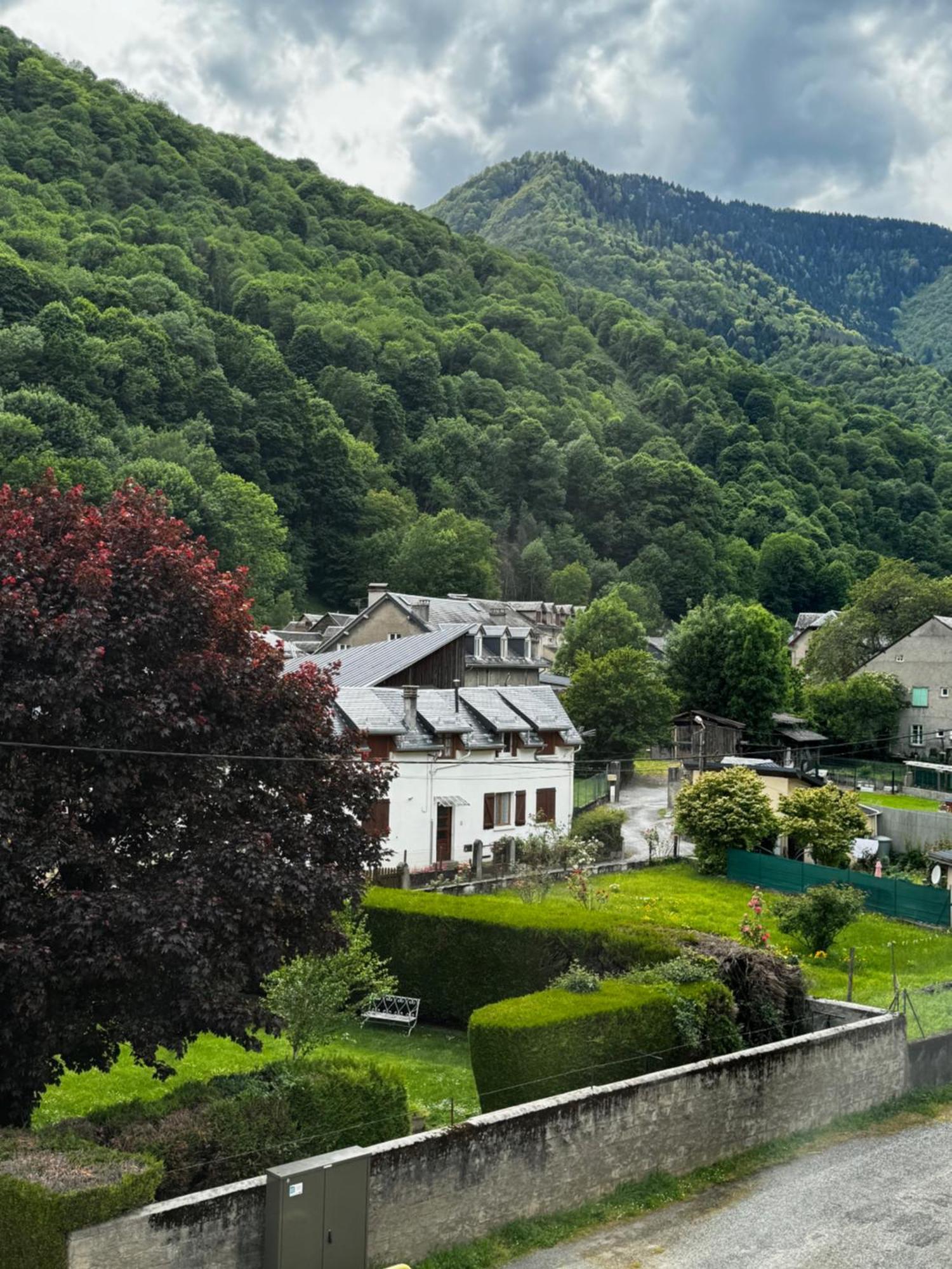 L'Appart Du Maupas, T3, Wifi, Parking Bagneres-de-Luchon Exterior photo